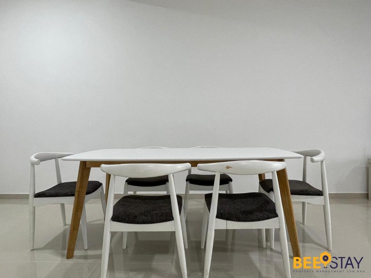 Sks Pavillion Residences By Beestay Management Джохор Бахру Екстериор снимка