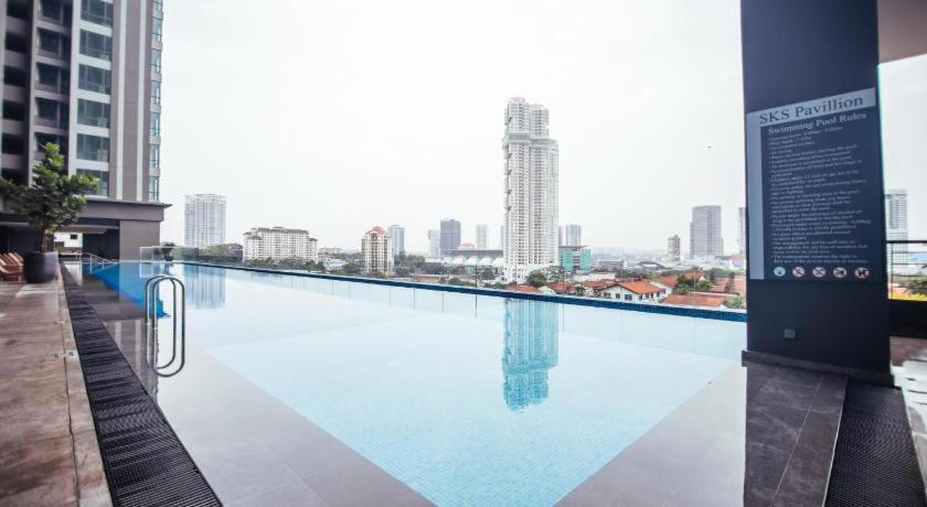 Sks Pavillion Residences By Beestay Management Джохор Бахру Екстериор снимка